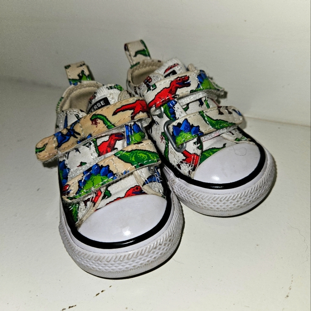 Converse Baby Toddler Size 2 Dinosaur Chucks